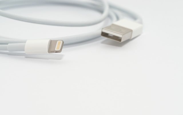 USBケーブル Cタイプ（約1M）